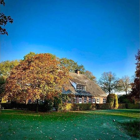 Karibu Het Voorhuis 2 Tot 6 Persoons Luxe Slaapkamers Met Een Mooie Woonkeuken Daarle Exteriör bild